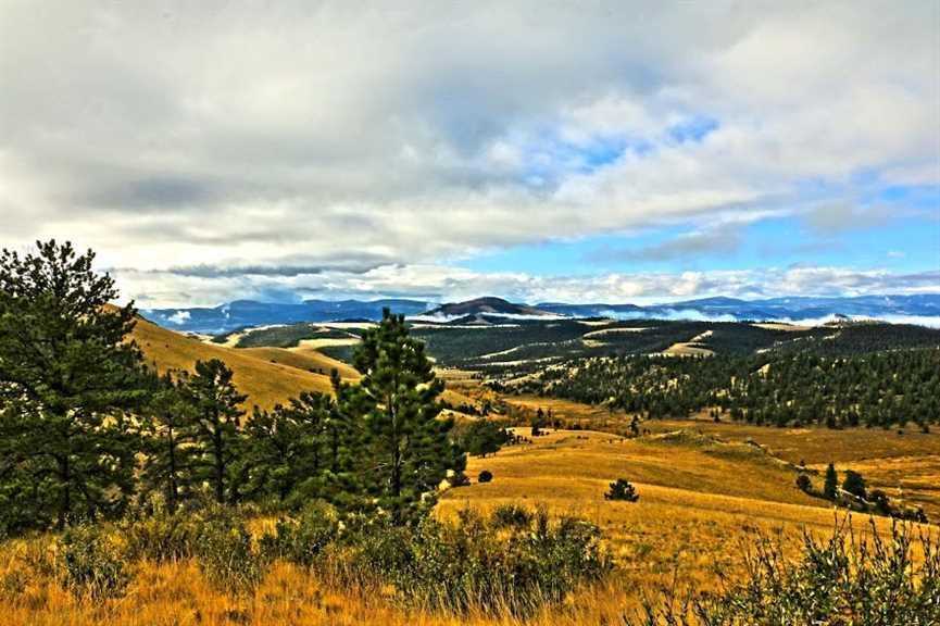 486 acres in Saguache County, Colorado