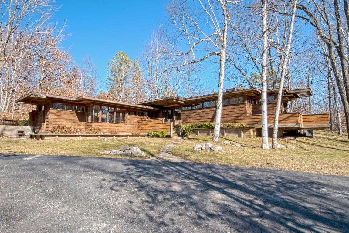 10.28 acres in Kent County, Michigan