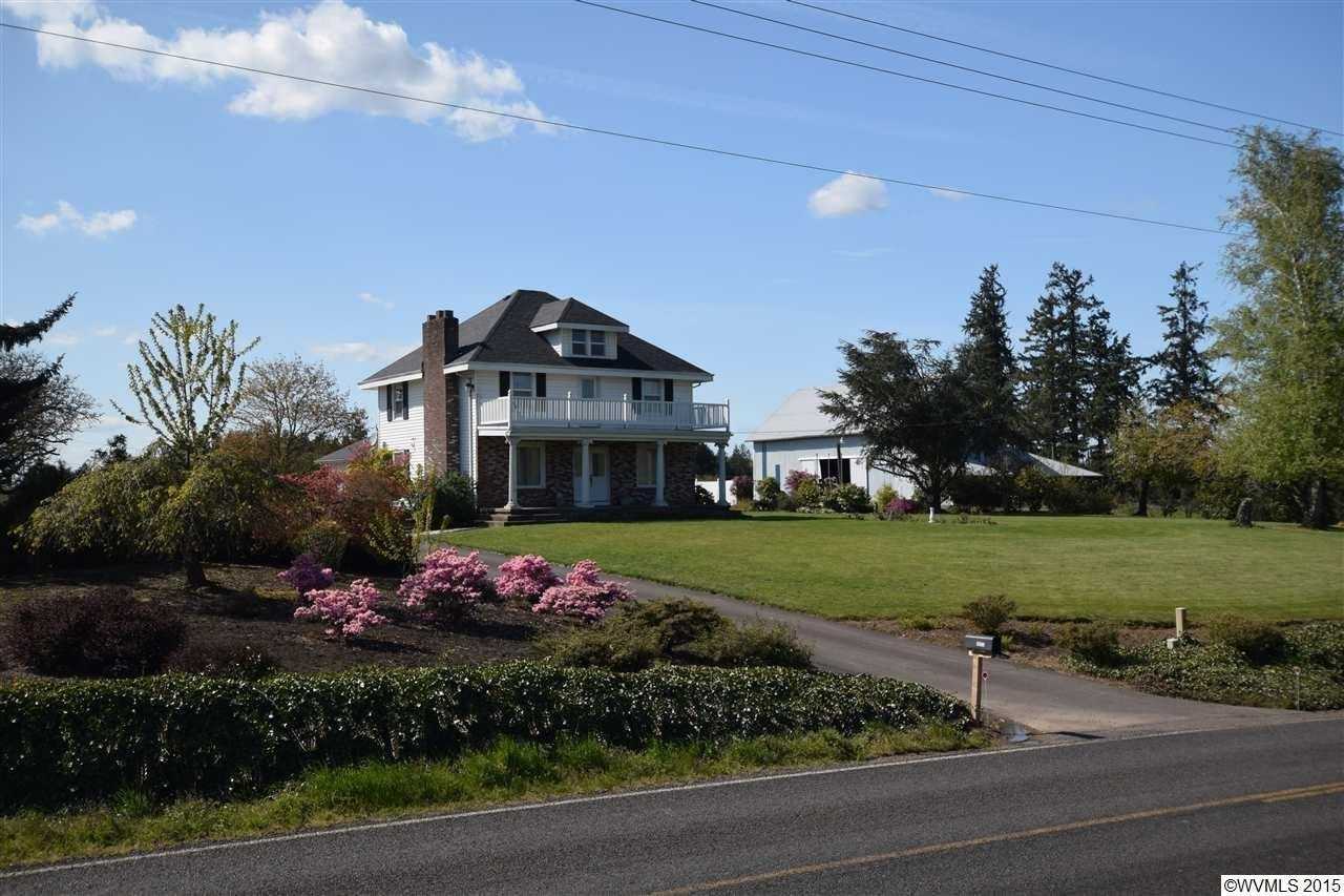 252 acres in Clackamas County, Oregon