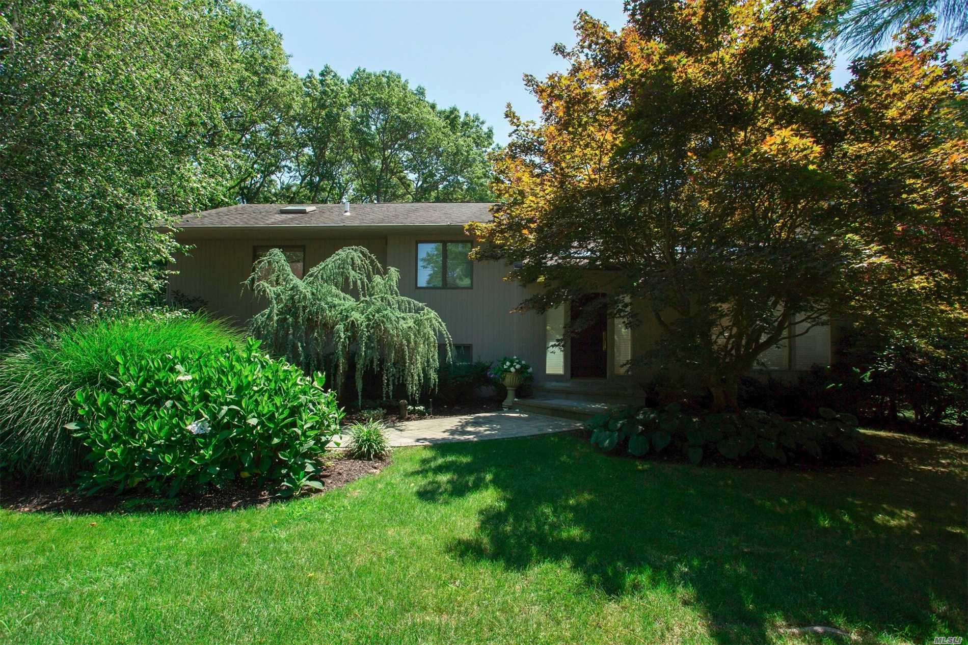 1.23 acres in Nassau County, New York