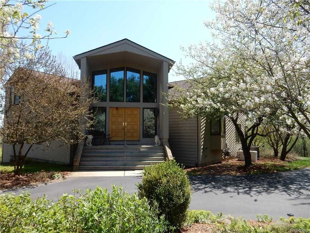 10.4 acres in Washtenaw County, Michigan