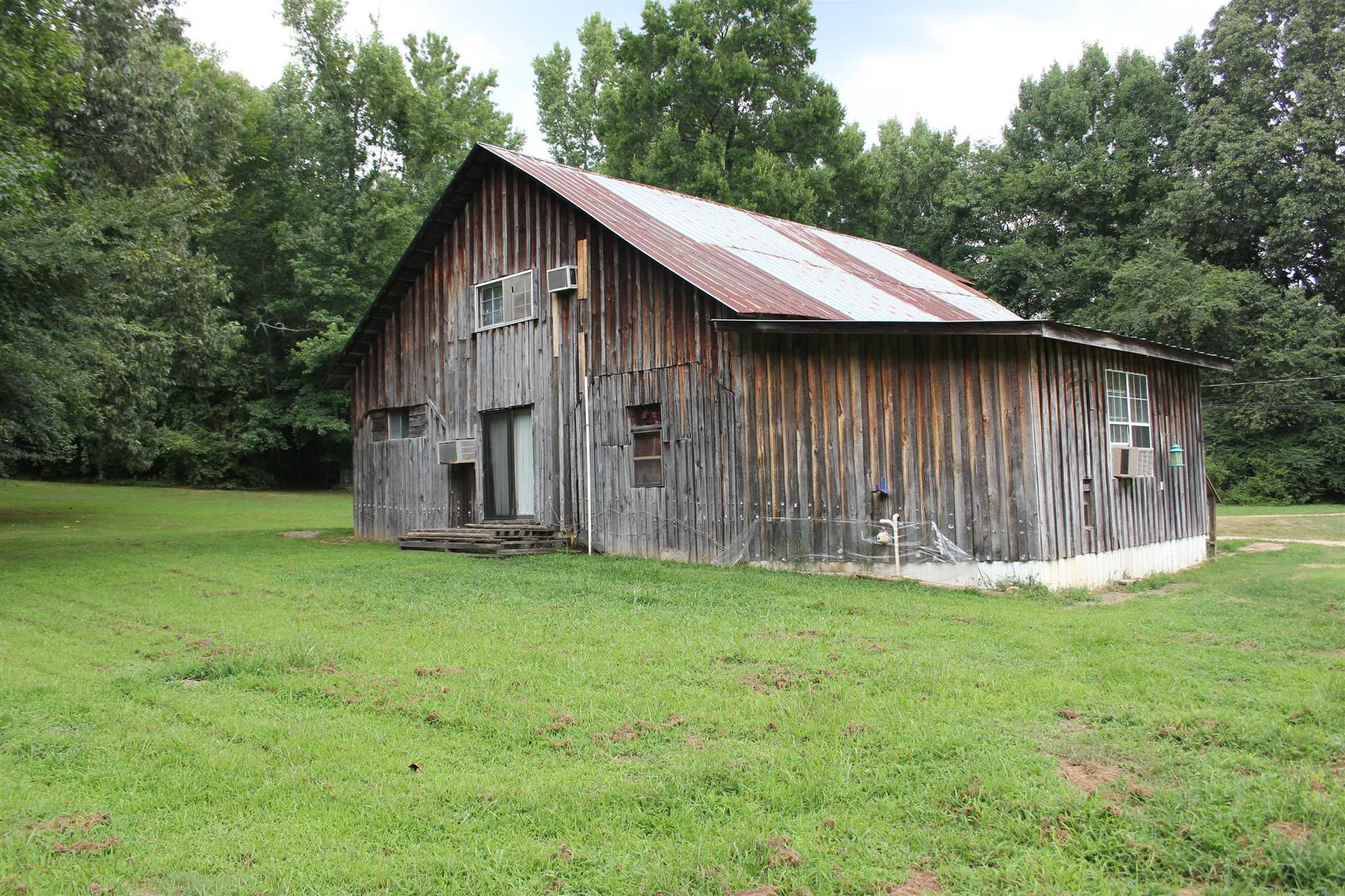 5.26 acres in Humphreys County, Tennessee