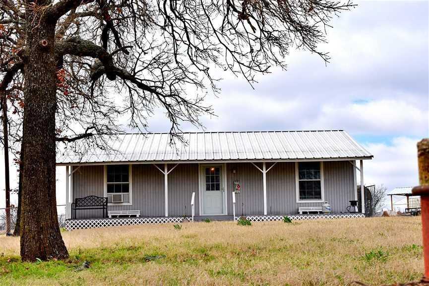 379 County Road 121, Callisburg, Tx. 76241