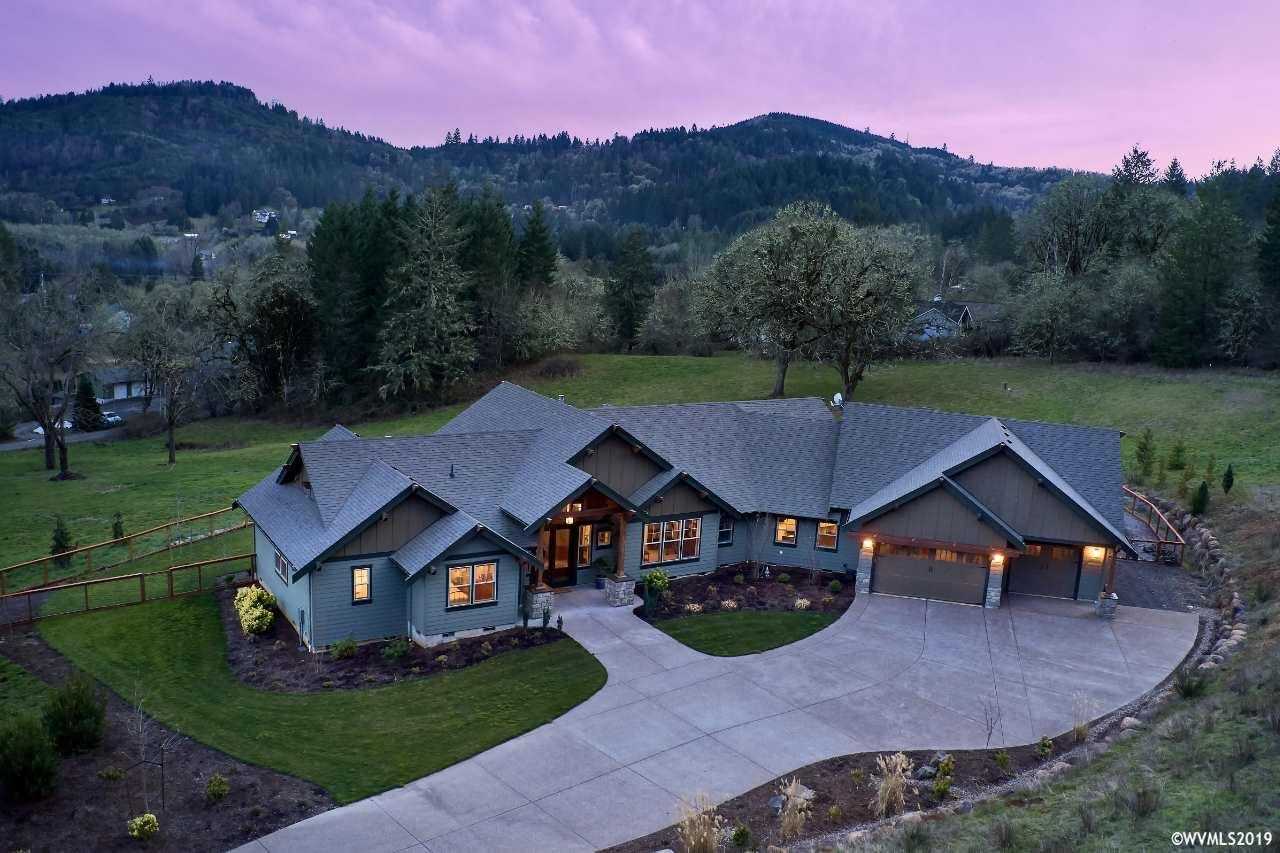 2.27 acres in Yamhill County, Oregon