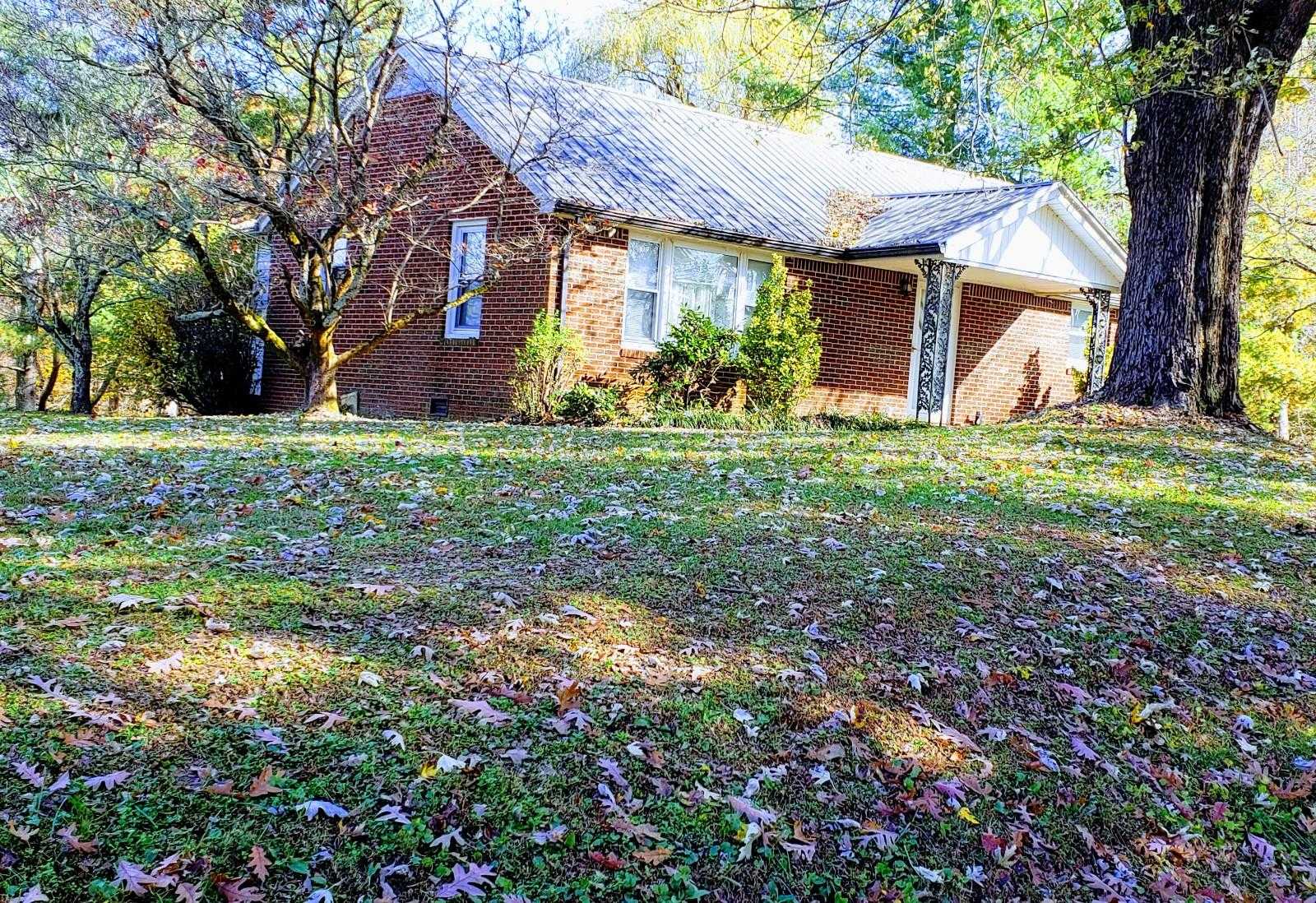 6 acres in Van Buren County, Tennessee