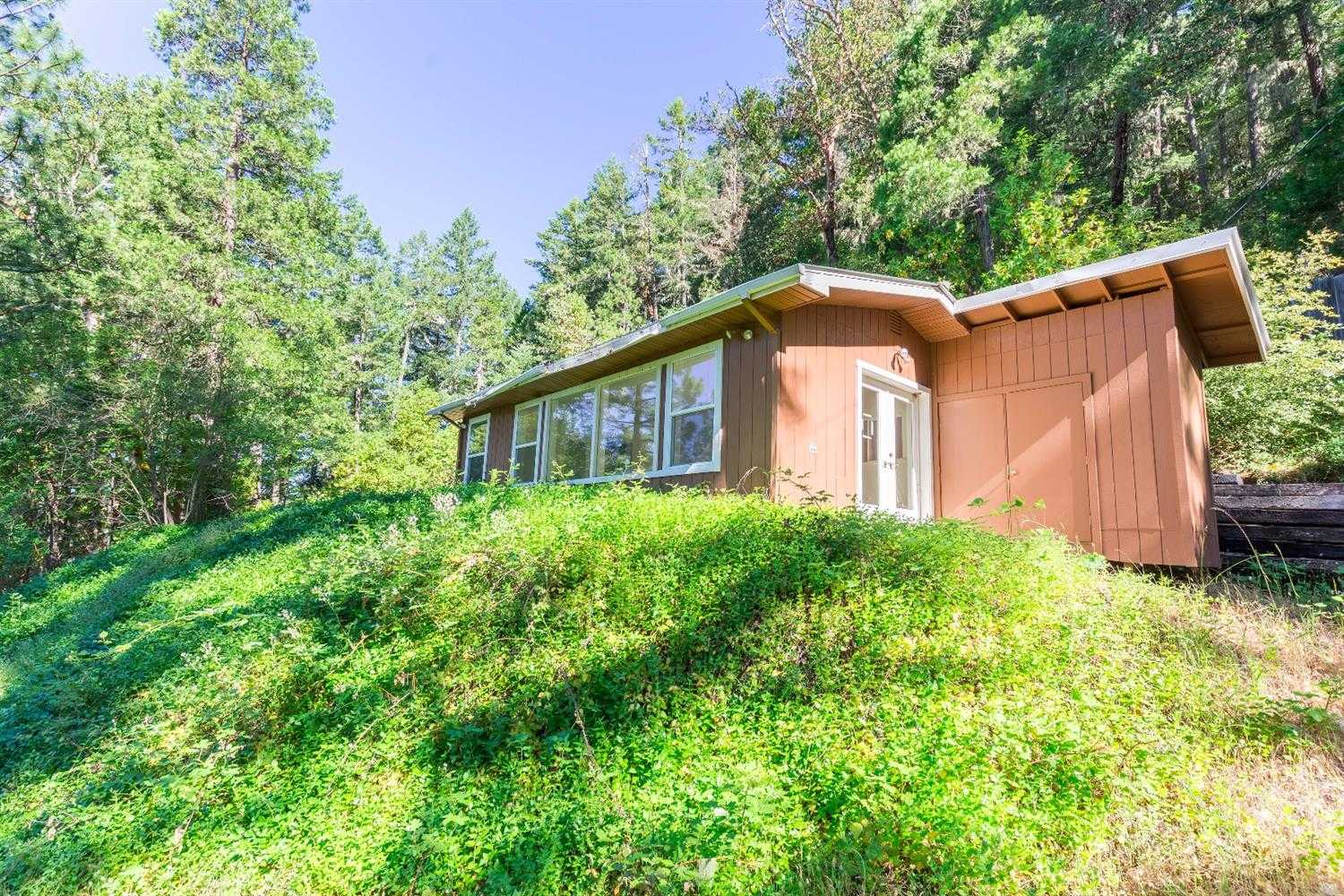 7.35 acres in Josephine County, Oregon