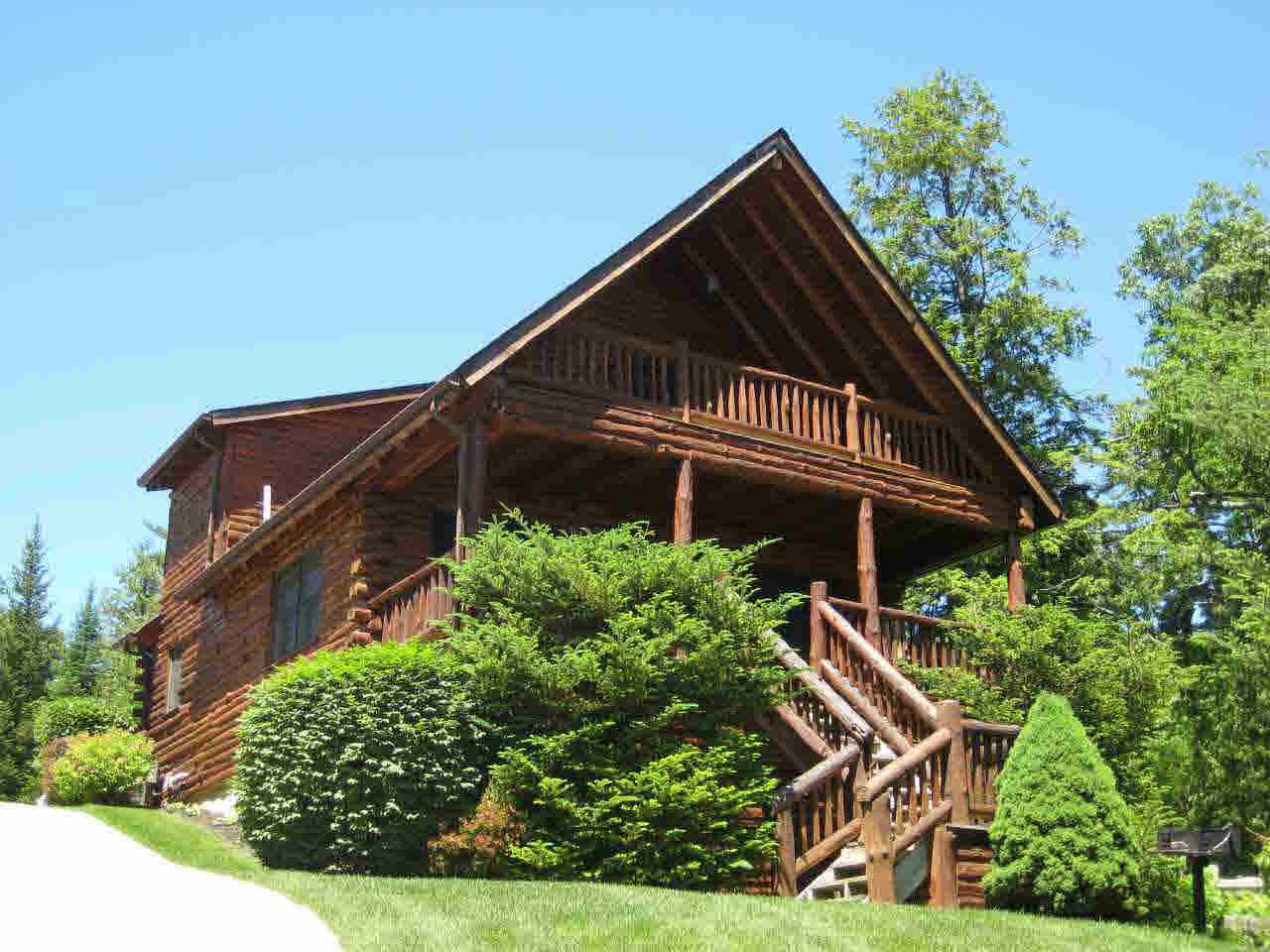 7.63 acres in Warren County, New York