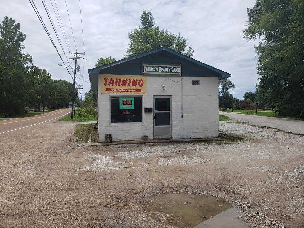 1 acres in Carroll County, Tennessee