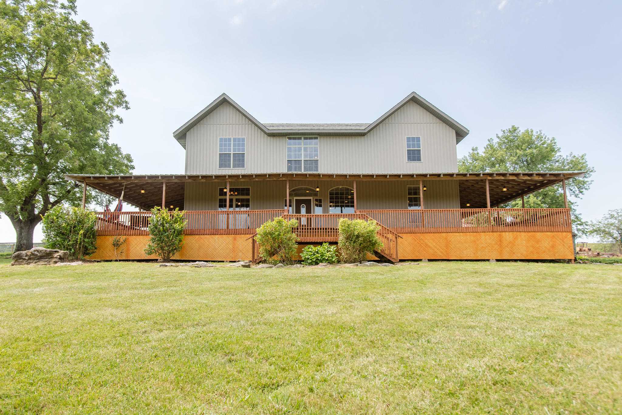 11 acres in Dade County, Missouri