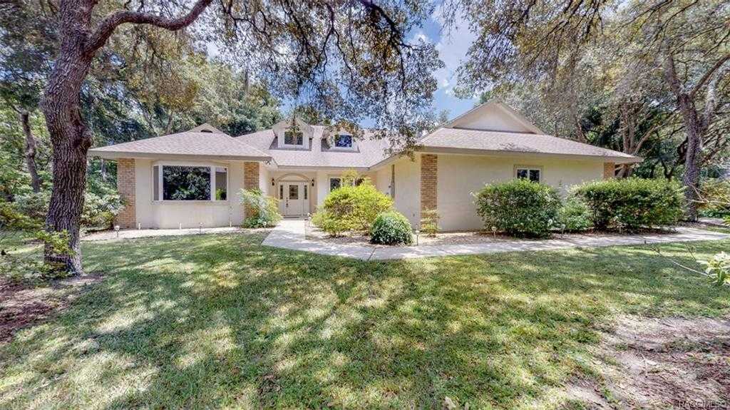 1.02 acres in Citrus County, Florida