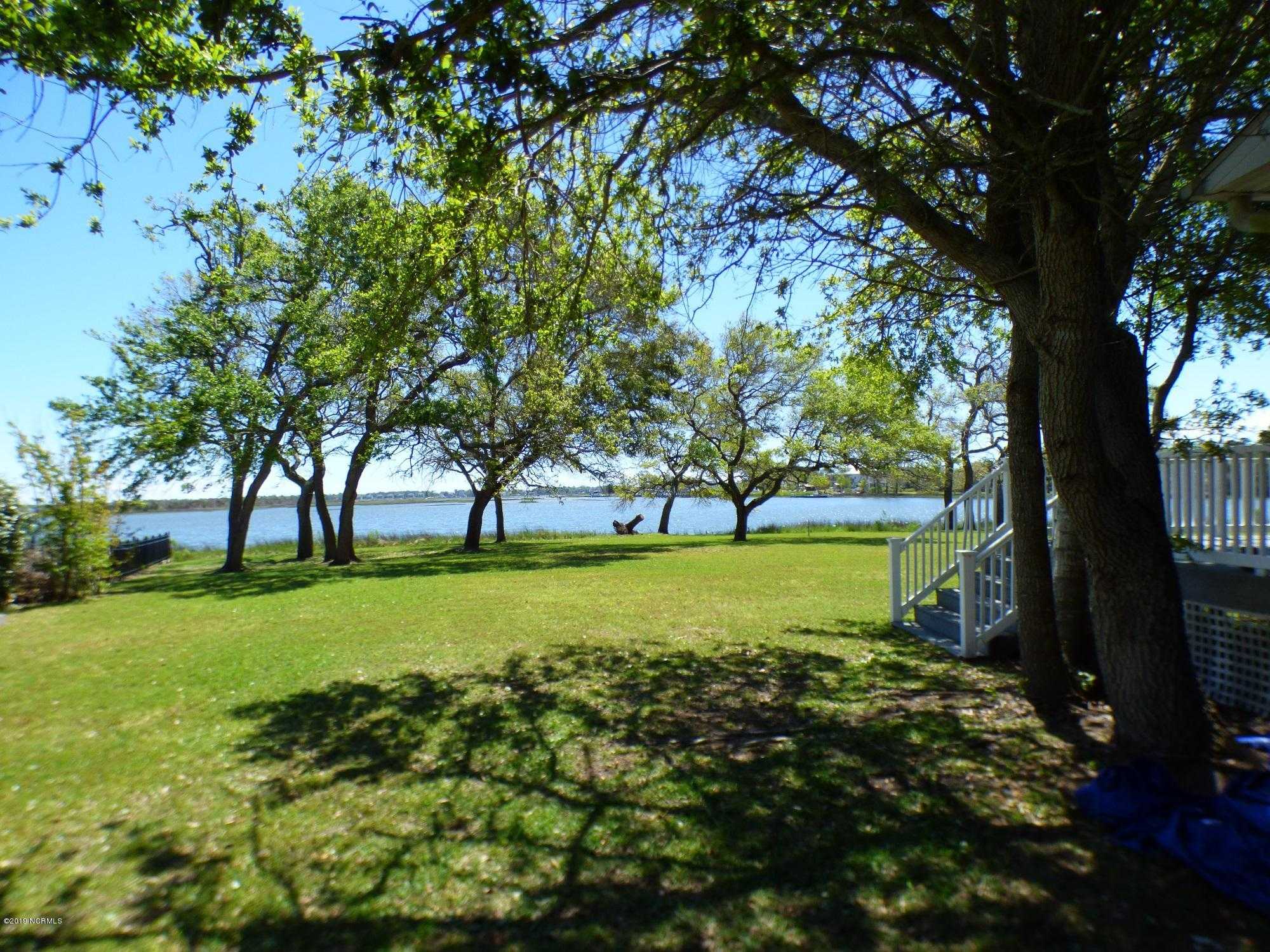 1.02 acres in Carteret County, North Carolina