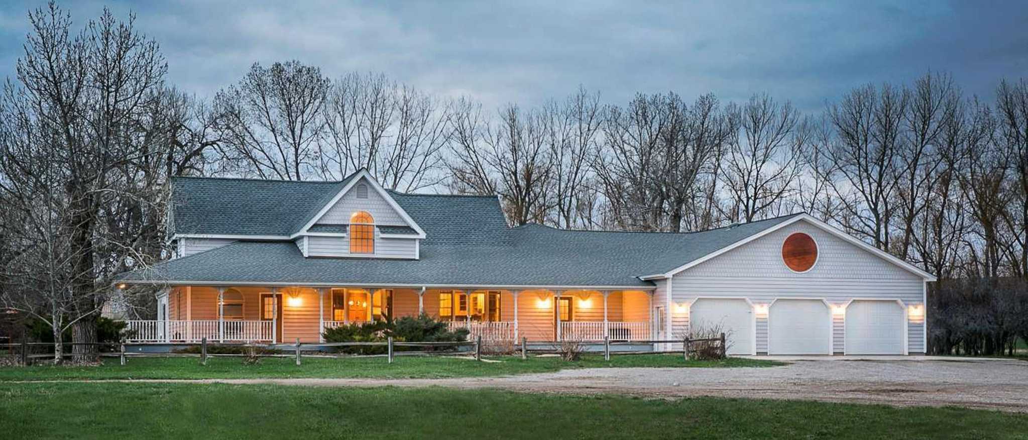 The Ranch on Red Barn Road