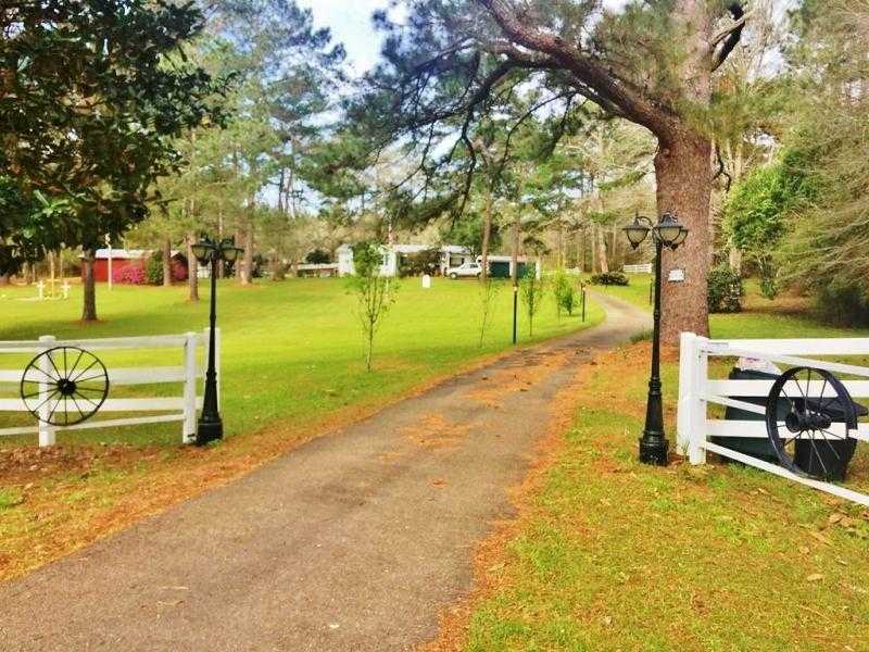 Home & 20+ Acres for Sale Magnolia, MS Pike County SW MS
