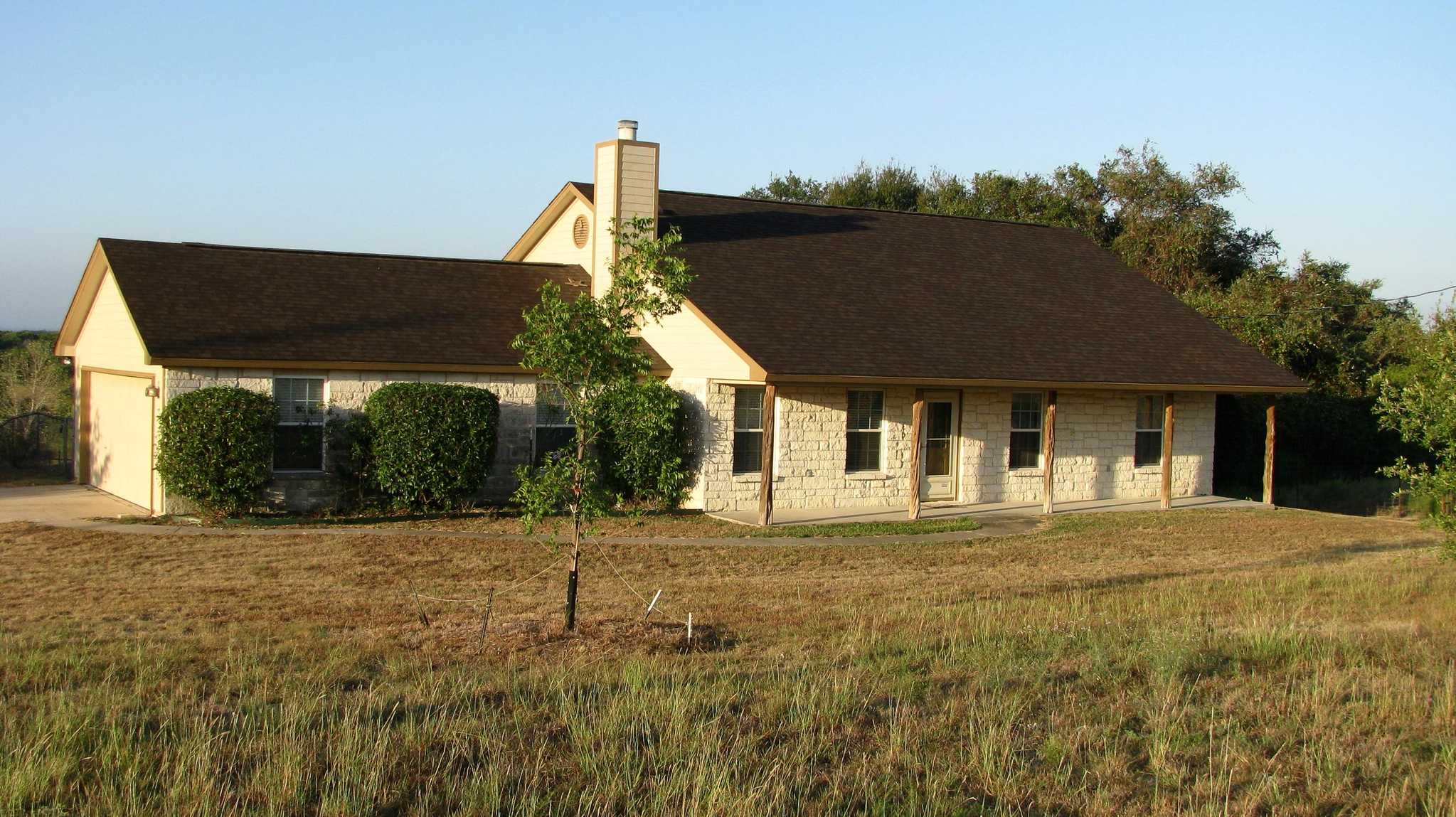 82.29 acres with 3 Br 2 Ba Home South of Gatesville, TX