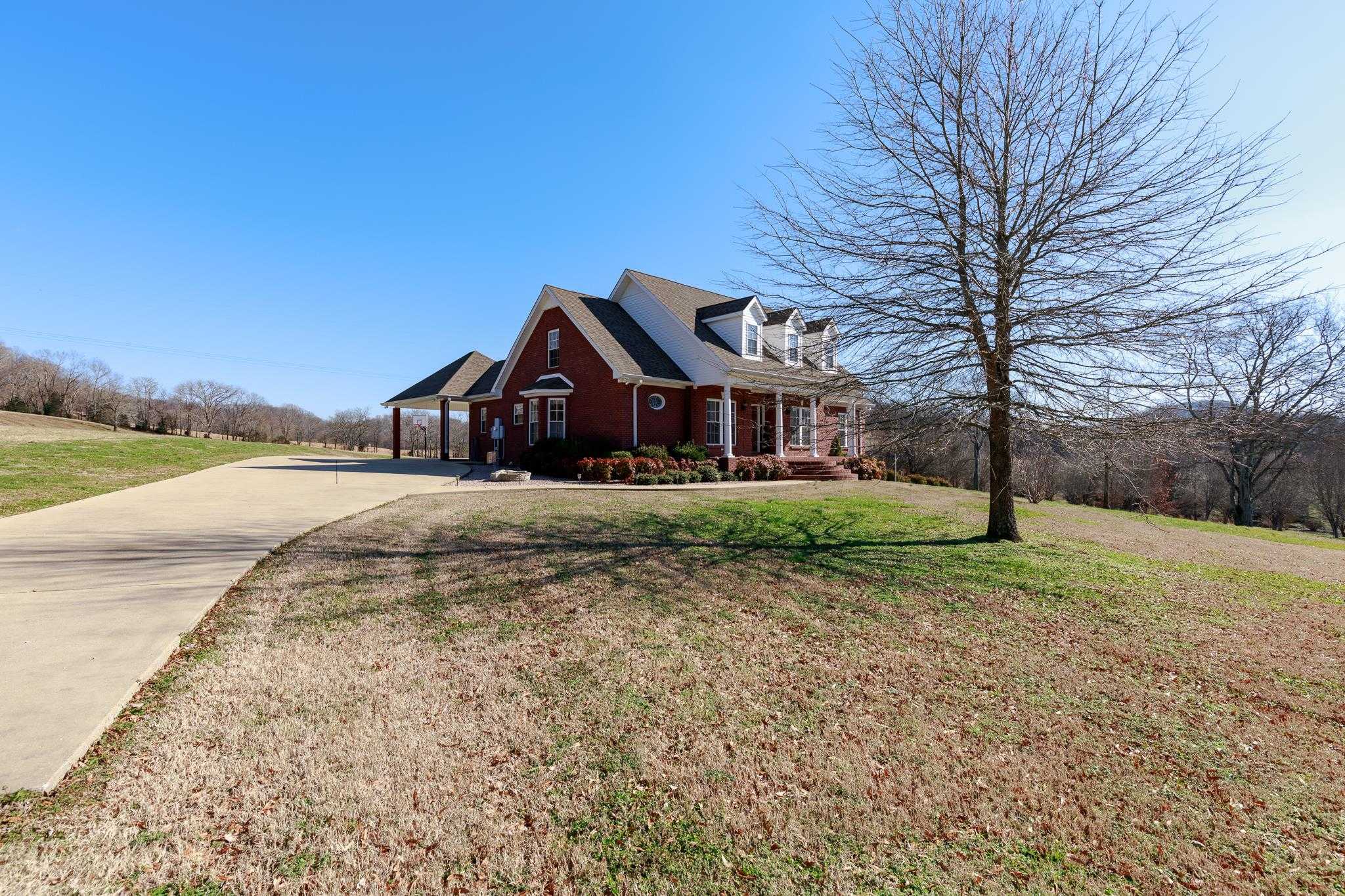 27.6 acres in Maury County, Tennessee