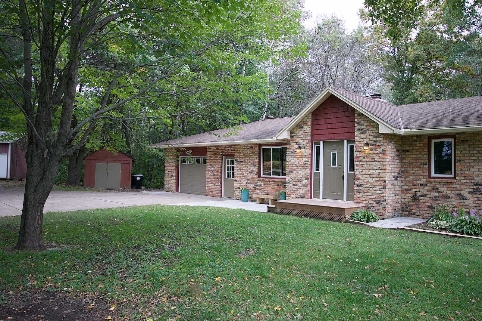 2.55 acres in Isanti County, Minnesota