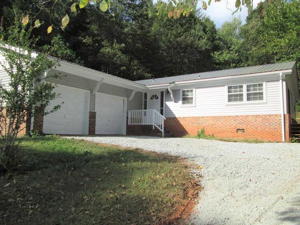 1.06 acres in Macon County, North Carolina