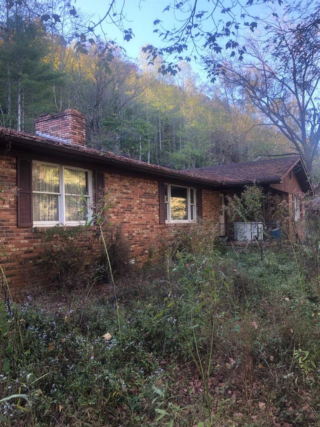 1 acres in Clay County, Kentucky