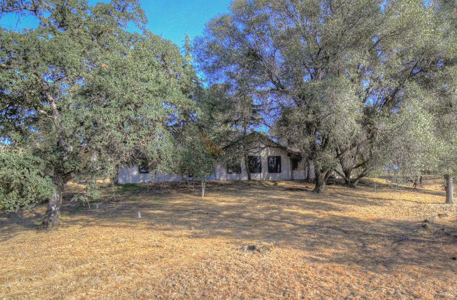 1.1 acres in Madera County, California