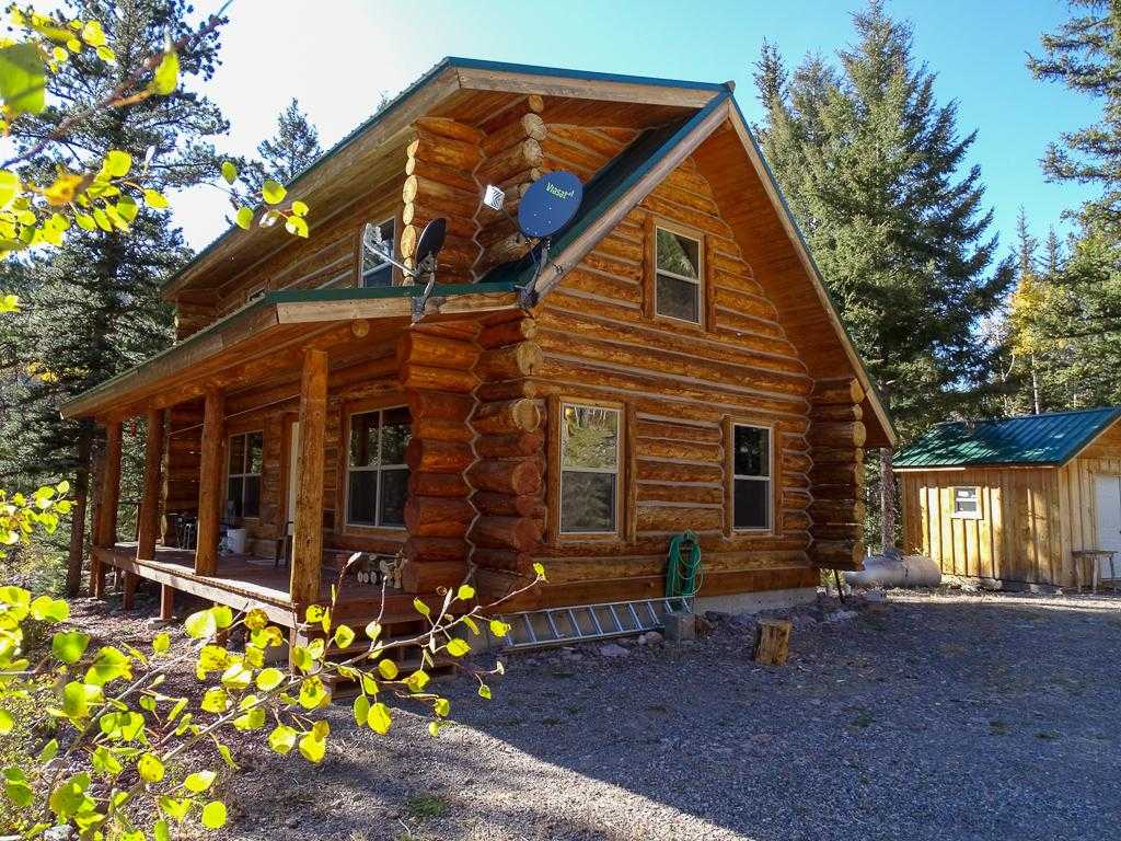 Conejos Log Cabin