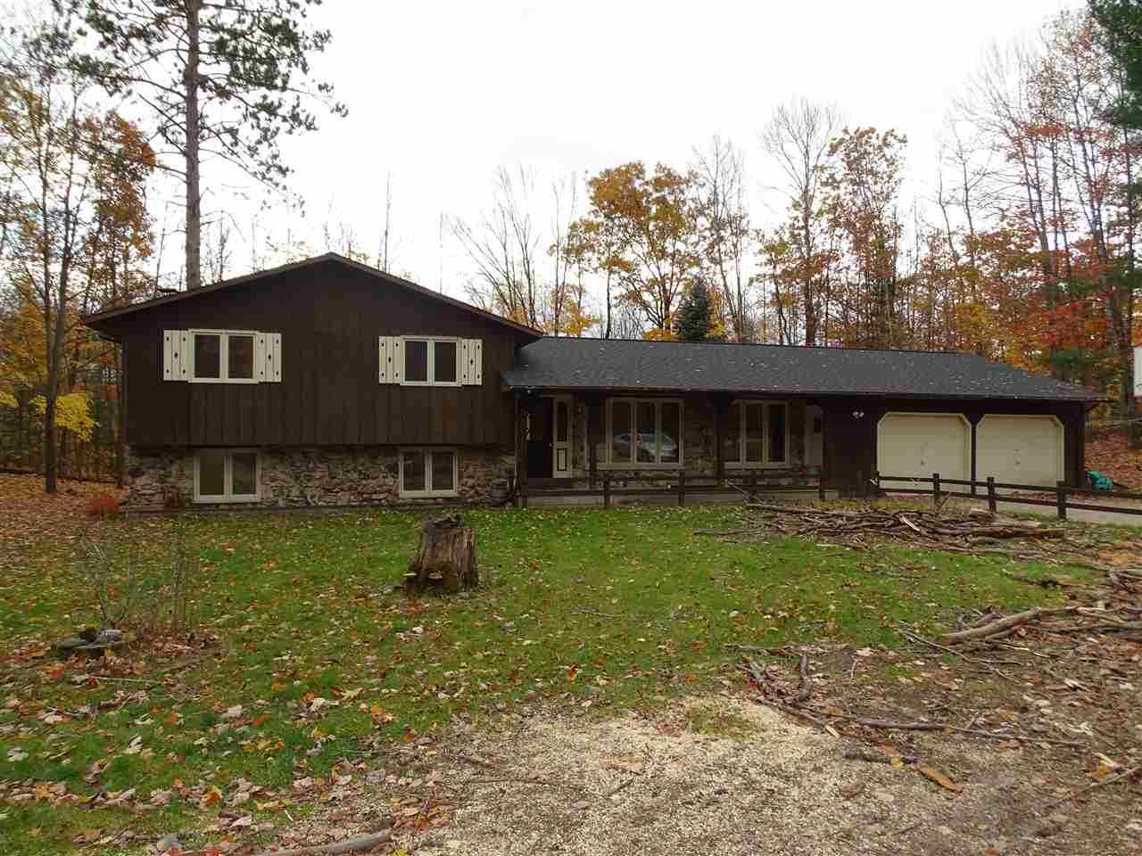 1.75 acres in County, Wisconsin