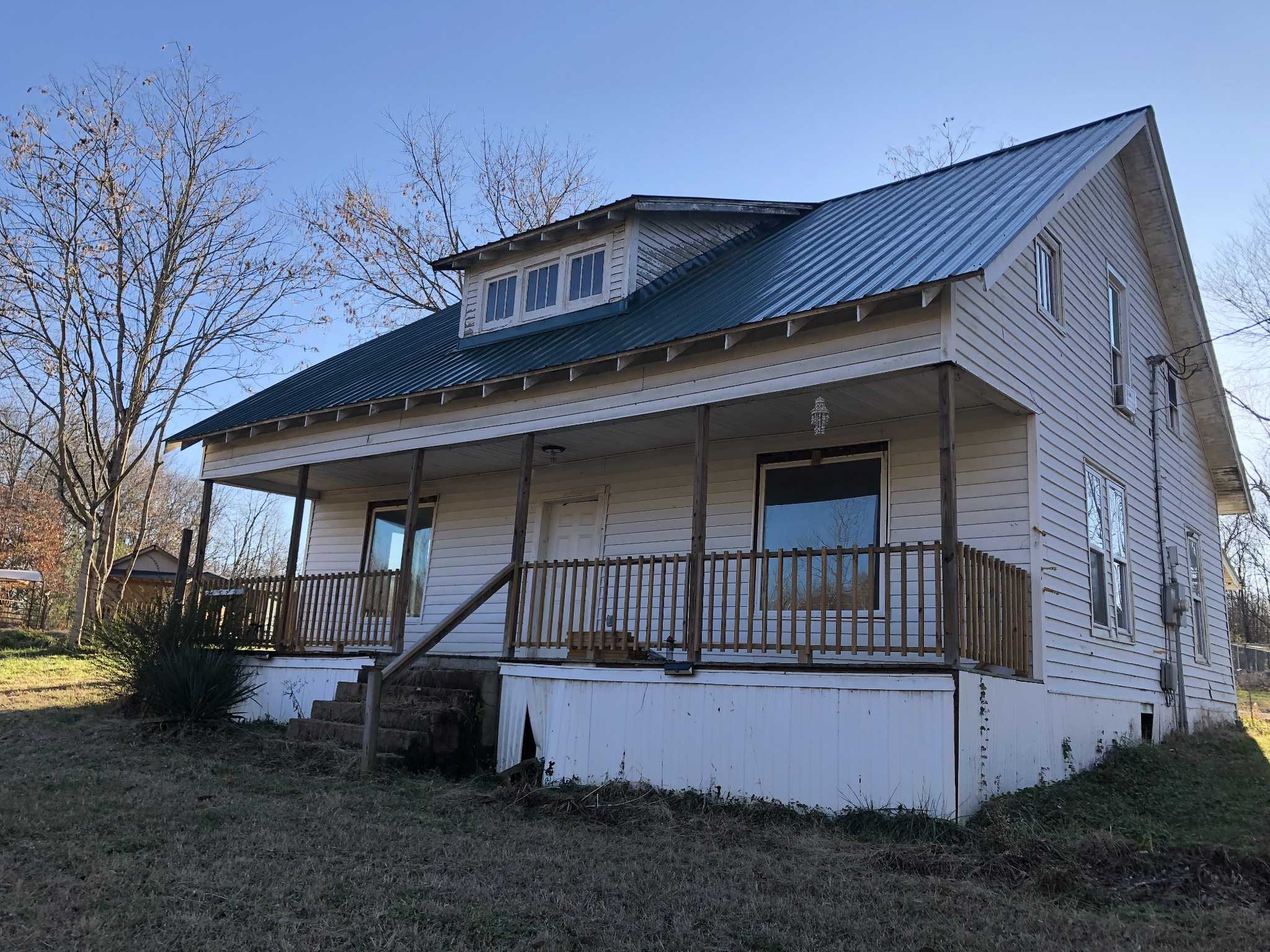 6.97 acres in Macon County, Tennessee