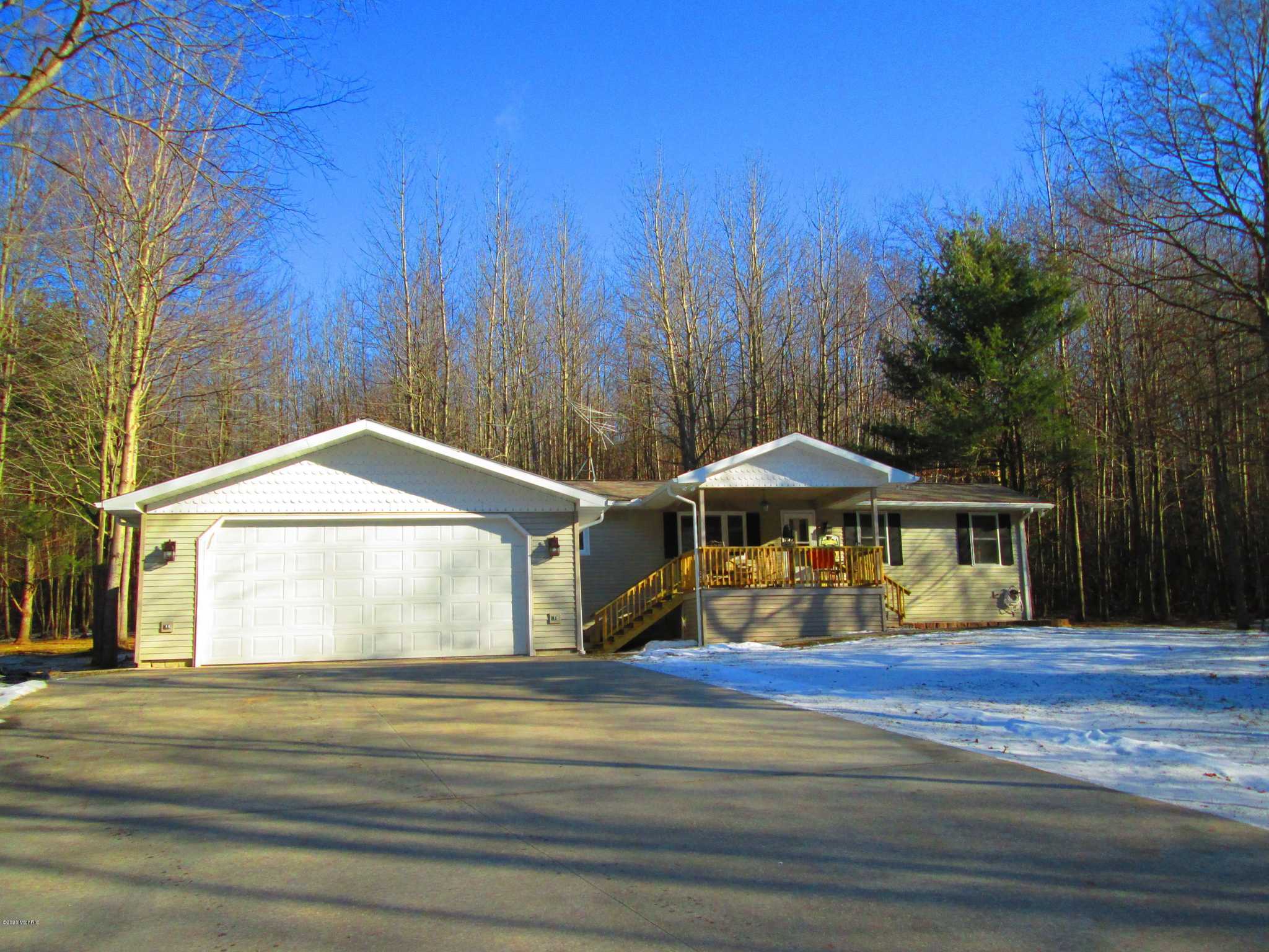 10.7 acres in Oceana County, Michigan