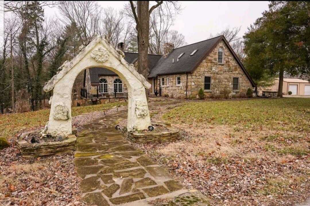 1 acres in Vanderburgh County, Indiana