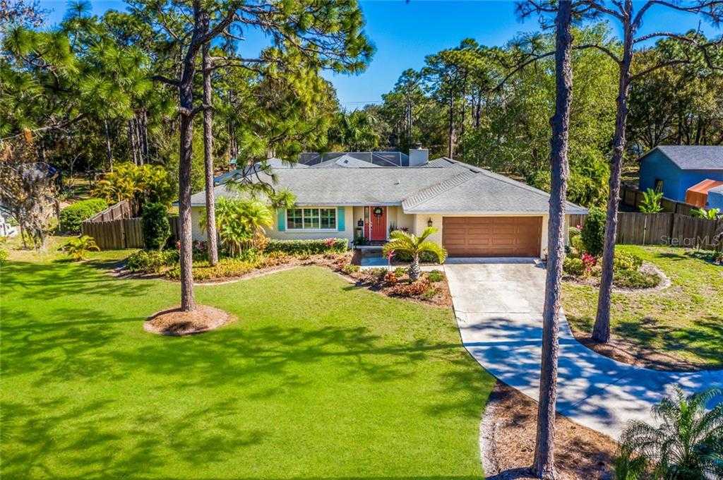 1.09 acres in Manatee County, Florida