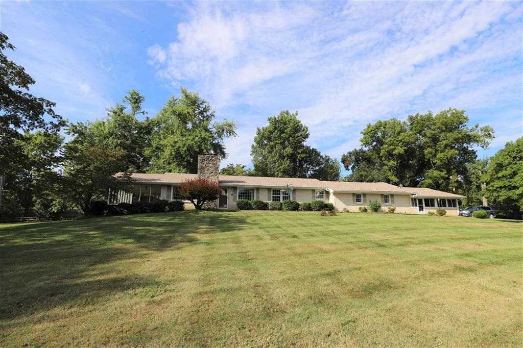 2 acres in Hardin County, Kentucky