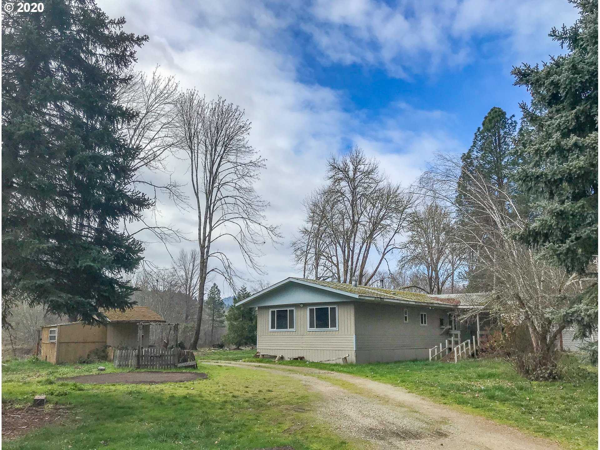 3.48 acres in Douglas County, Oregon