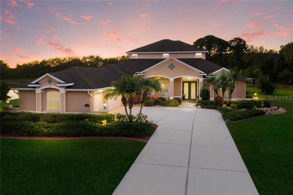 0.8 acres in Manatee County, Florida