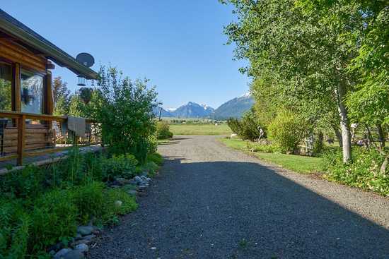 2-3833791355
