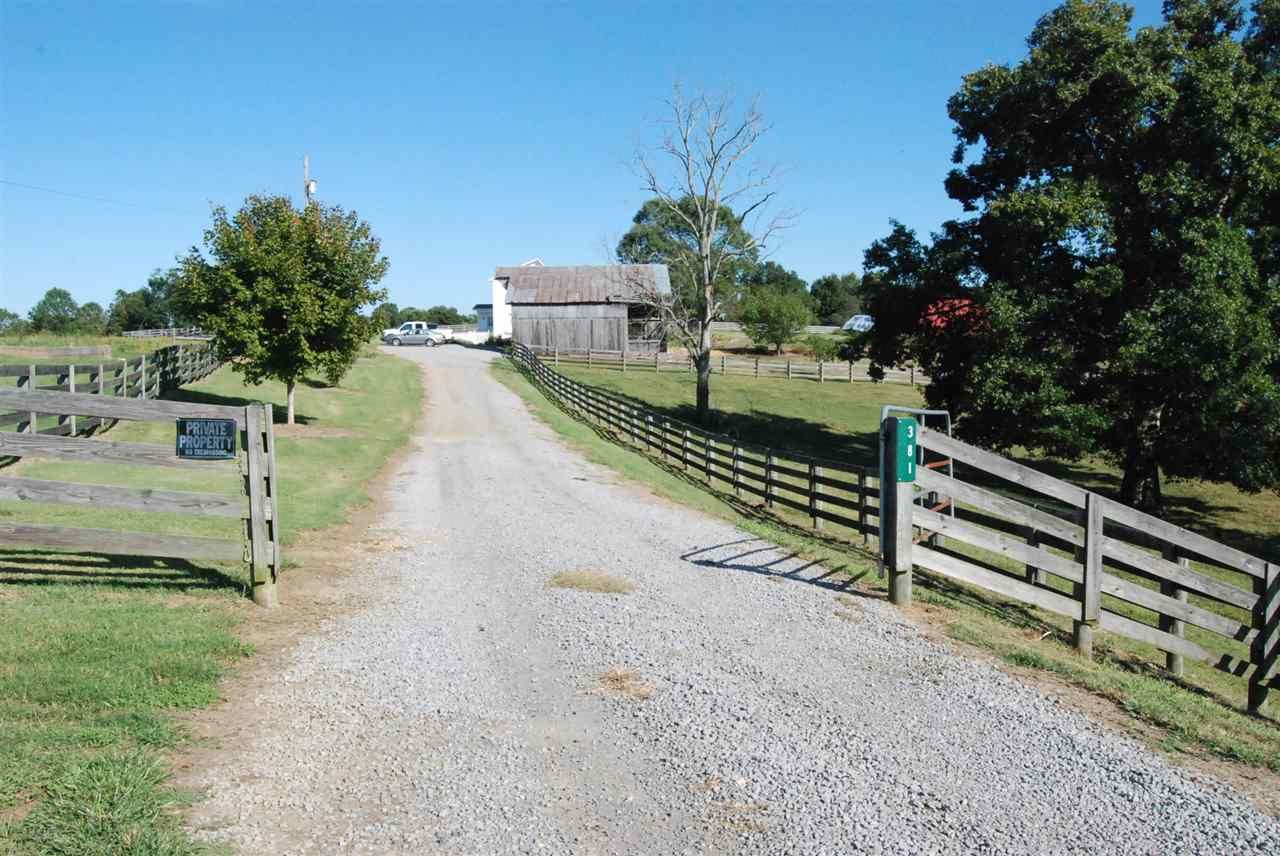 121.7 acres in Allen County, Kentucky