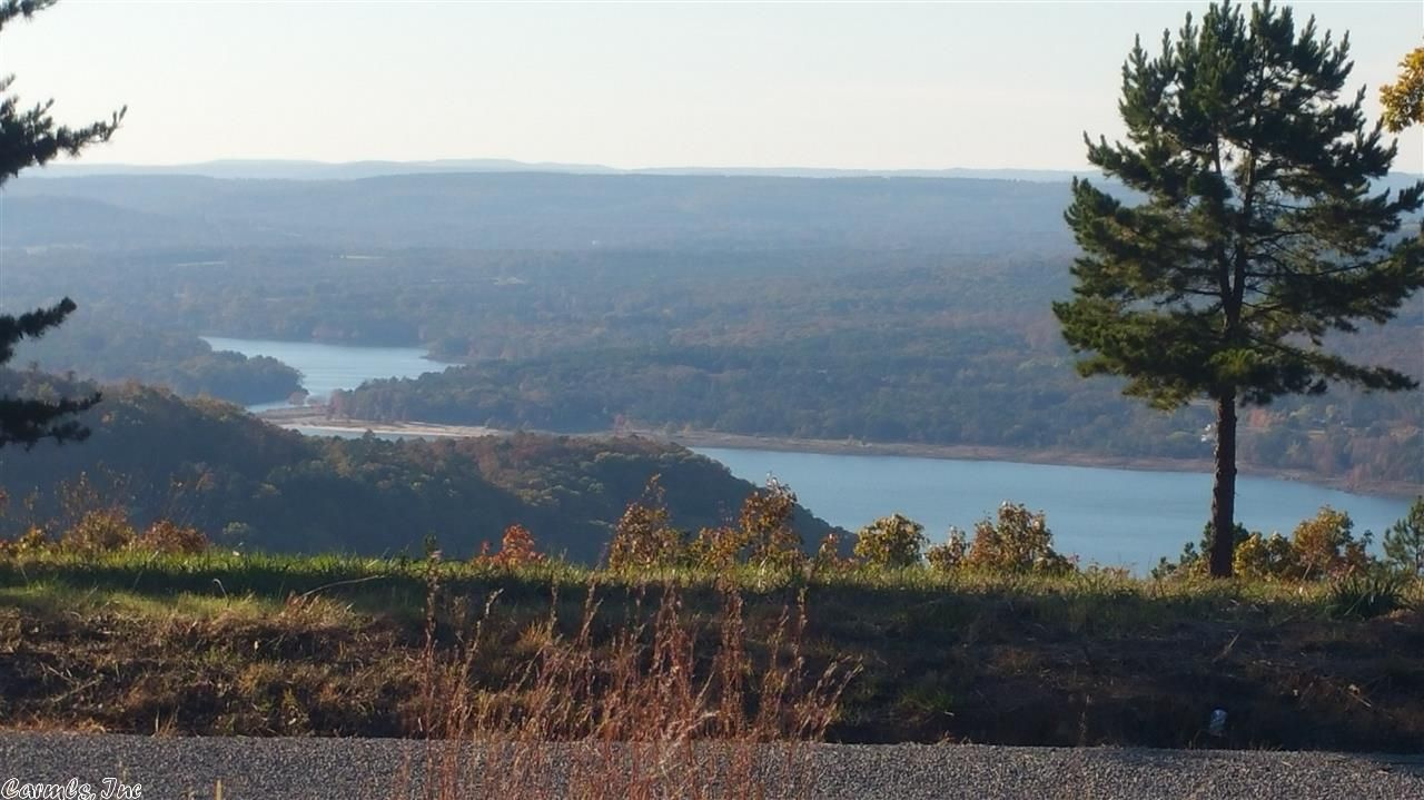 10.70 acres in Van Buren County, Arkansas