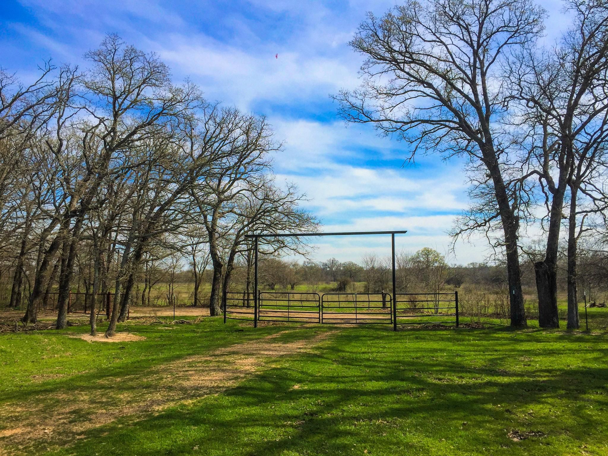 101.68 acres in Hopkins County, Texas
