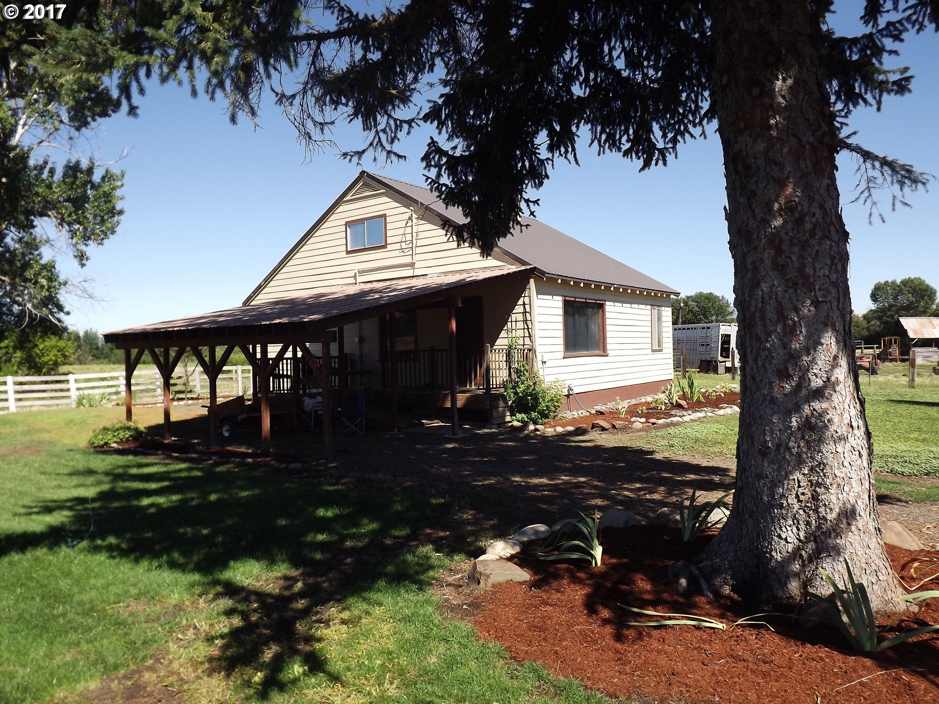 3.03 acres in Baker County, Oregon