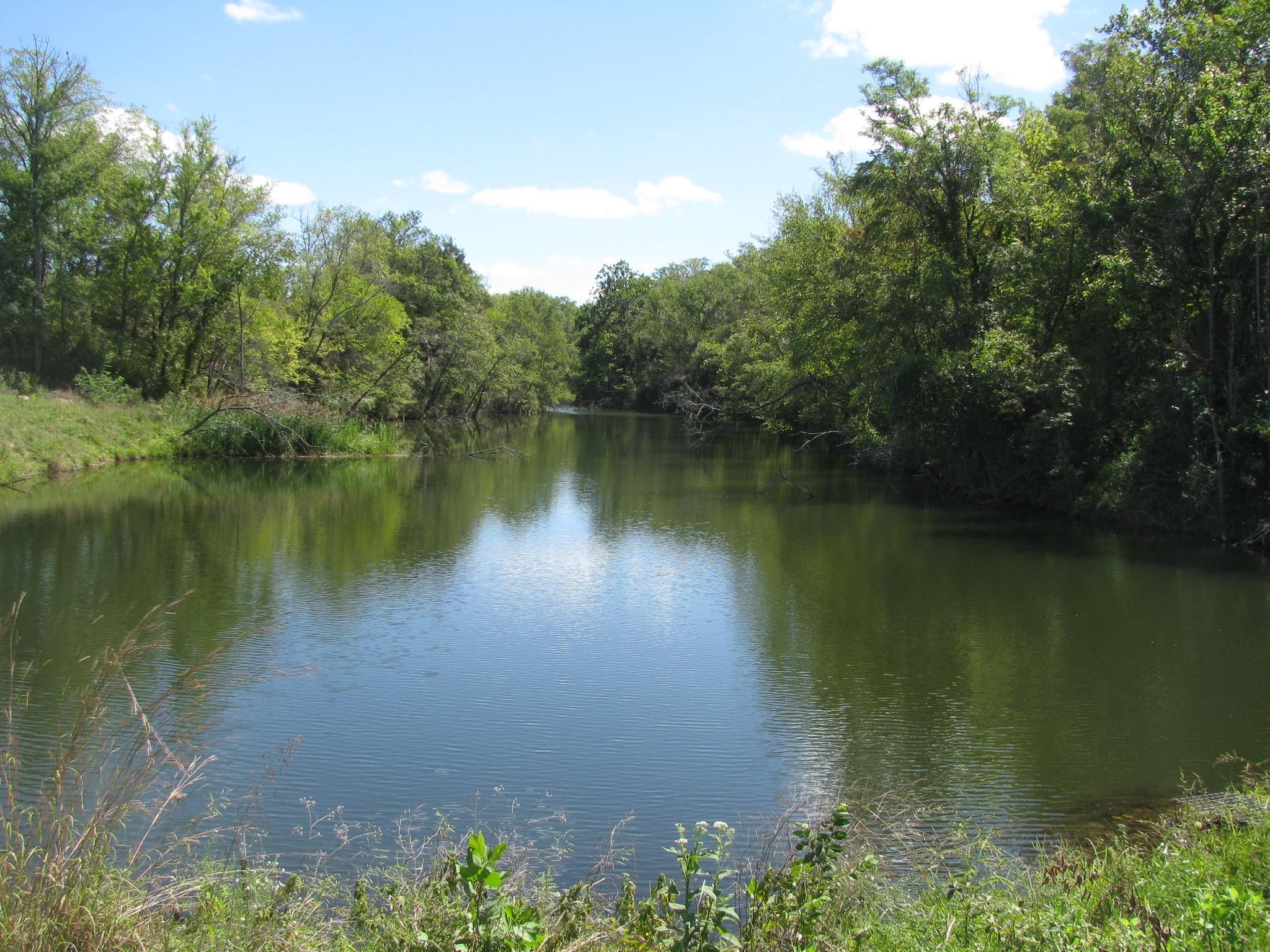 Bates County Live - 6sy2255