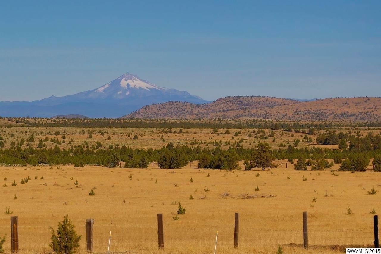 342.96 acres in Jefferson County, Oregon