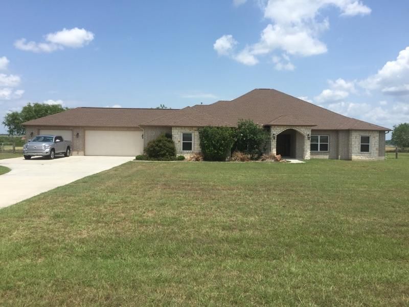 1.44 acres in Jim Wells County, Texas