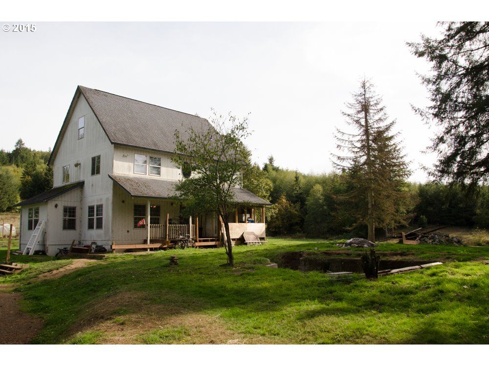 10.31 acres in Cowlitz County, Washington