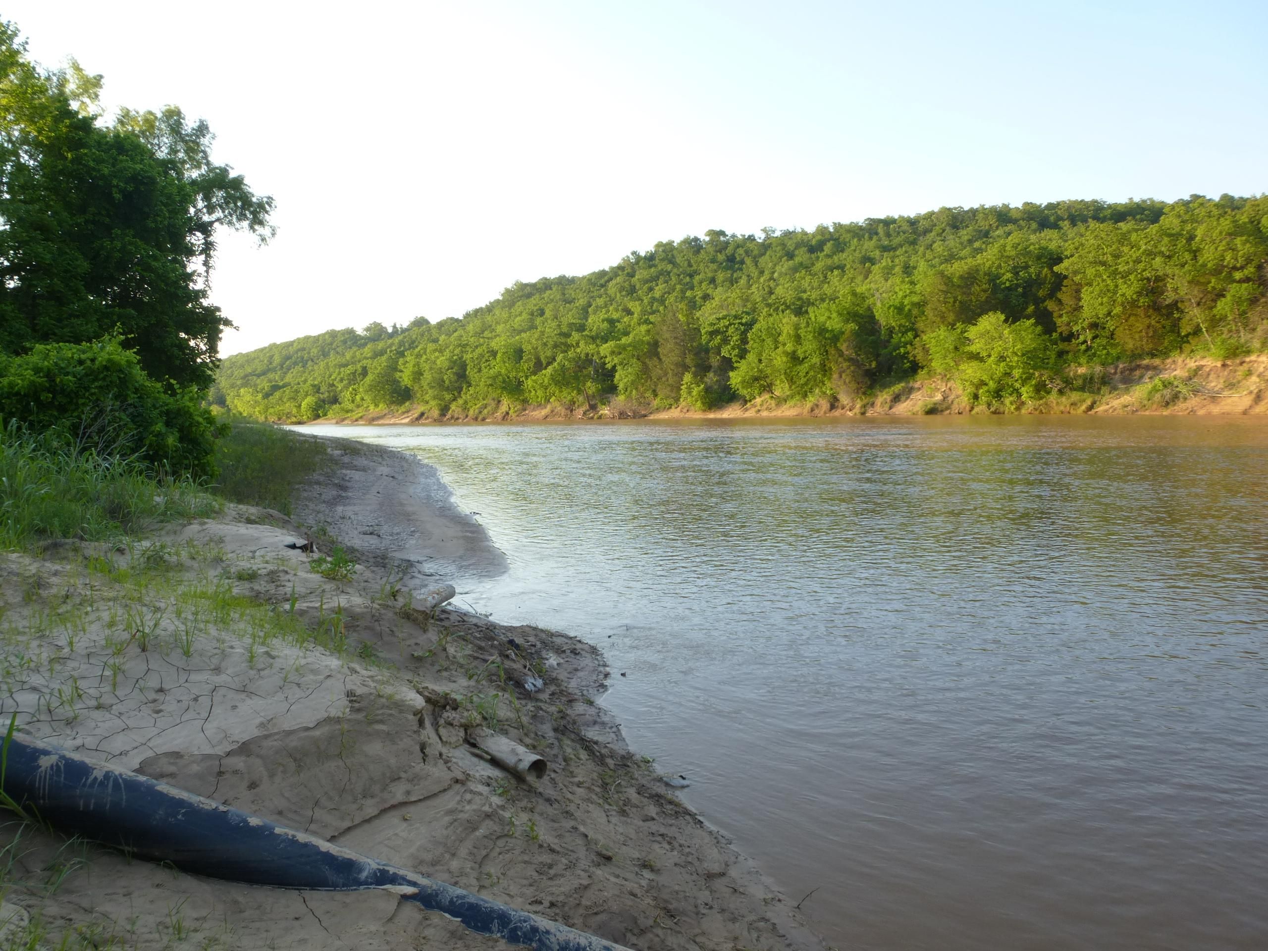 595.61 acres in McIntosh County, Oklahoma