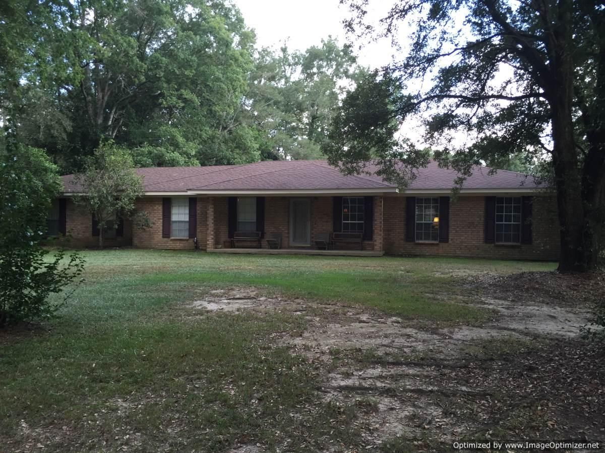 11 acres in Jones County, Mississippi