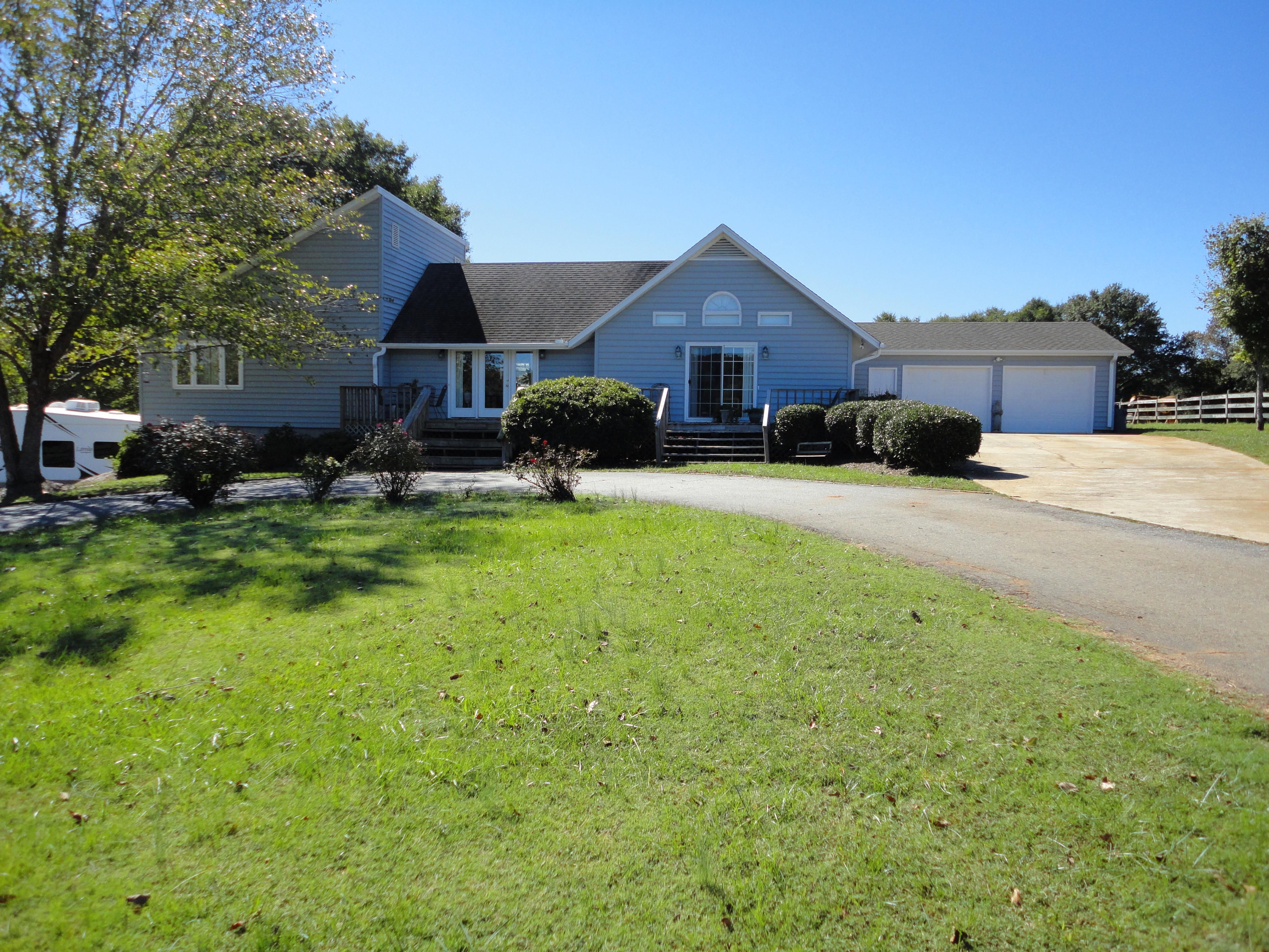 24.75 acres in Laurens County, South Carolina