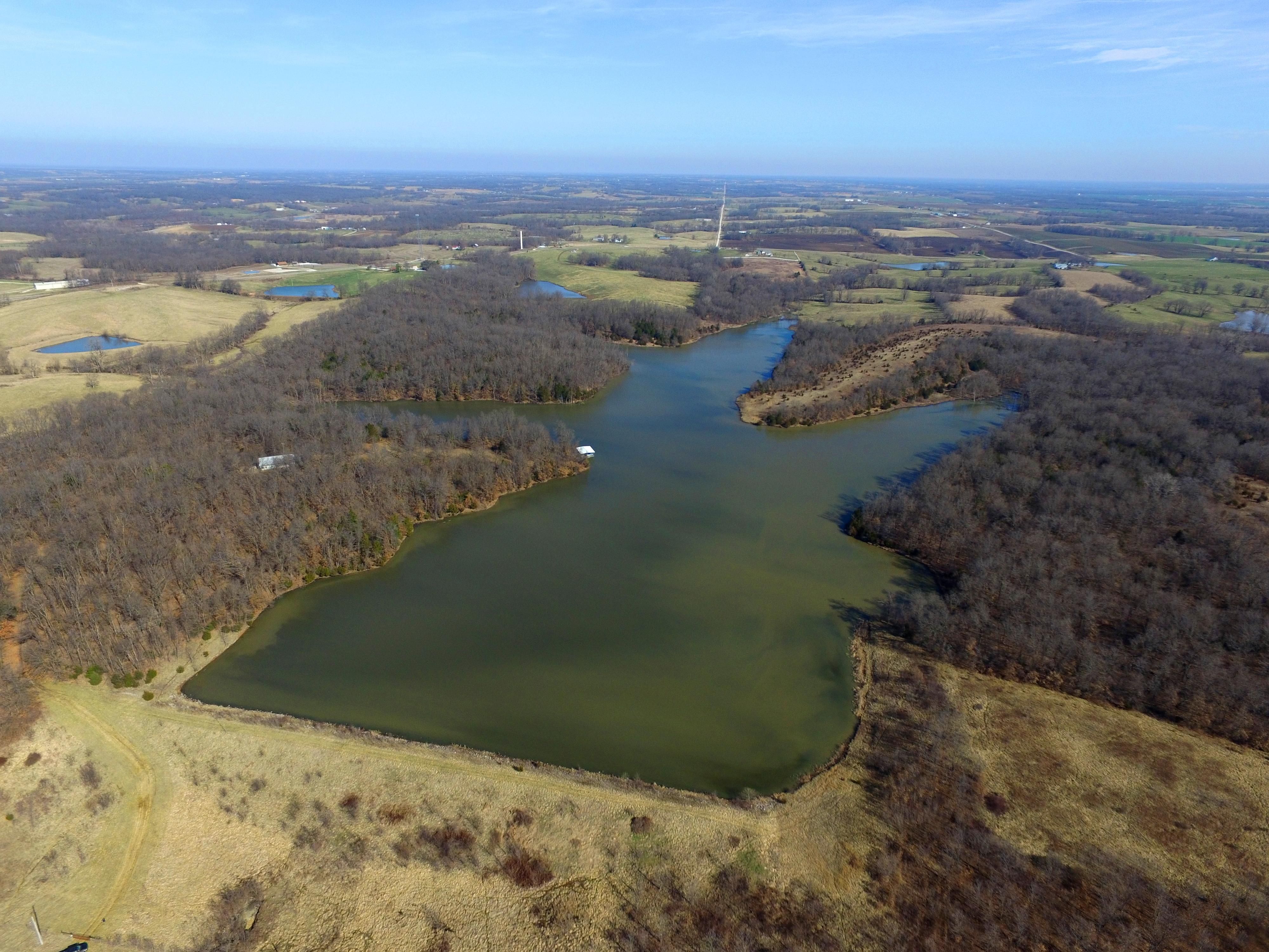 180 acres in Chariton County, Missouri