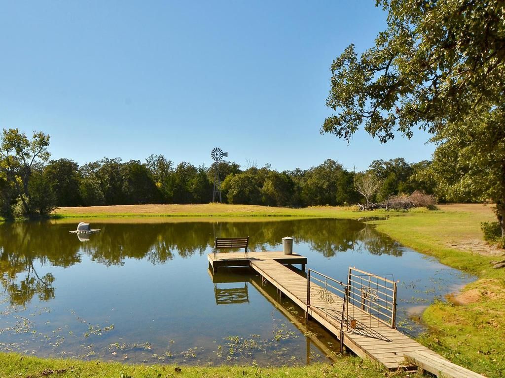 213.72 acres in Gonzales County, Texas