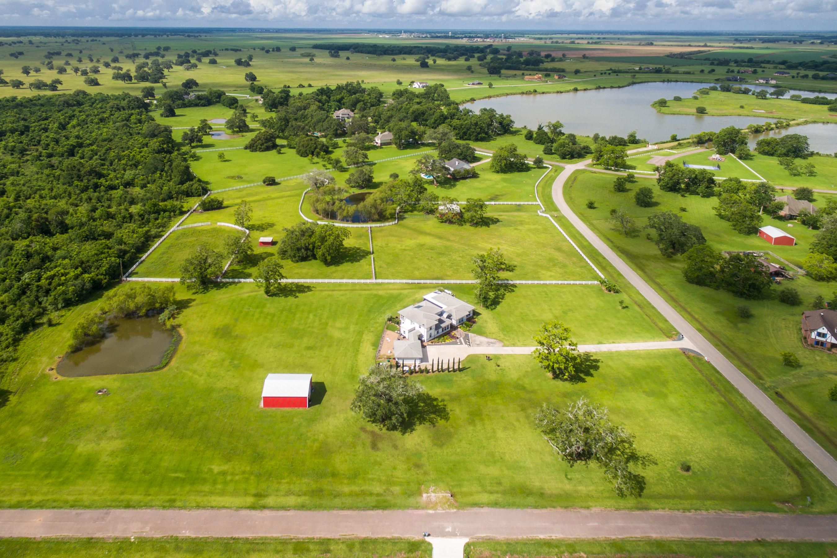 5 acres in Brazoria County, Texas