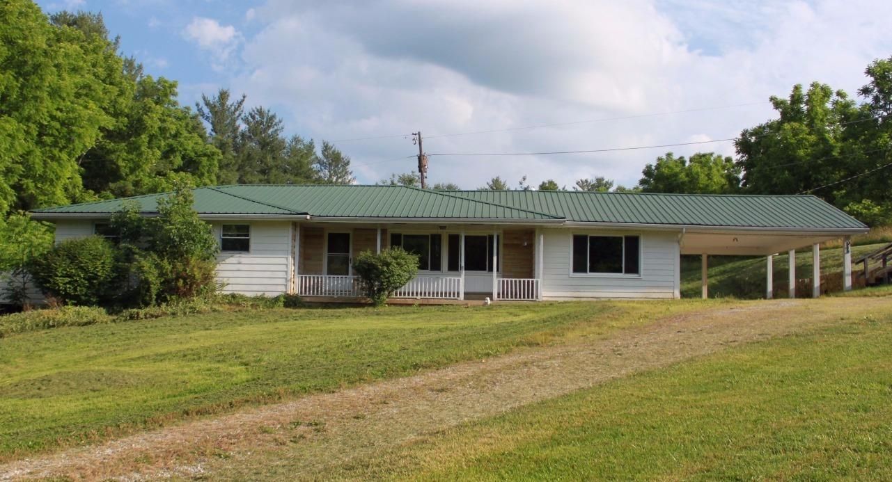 60 acres in Carter County, Kentucky