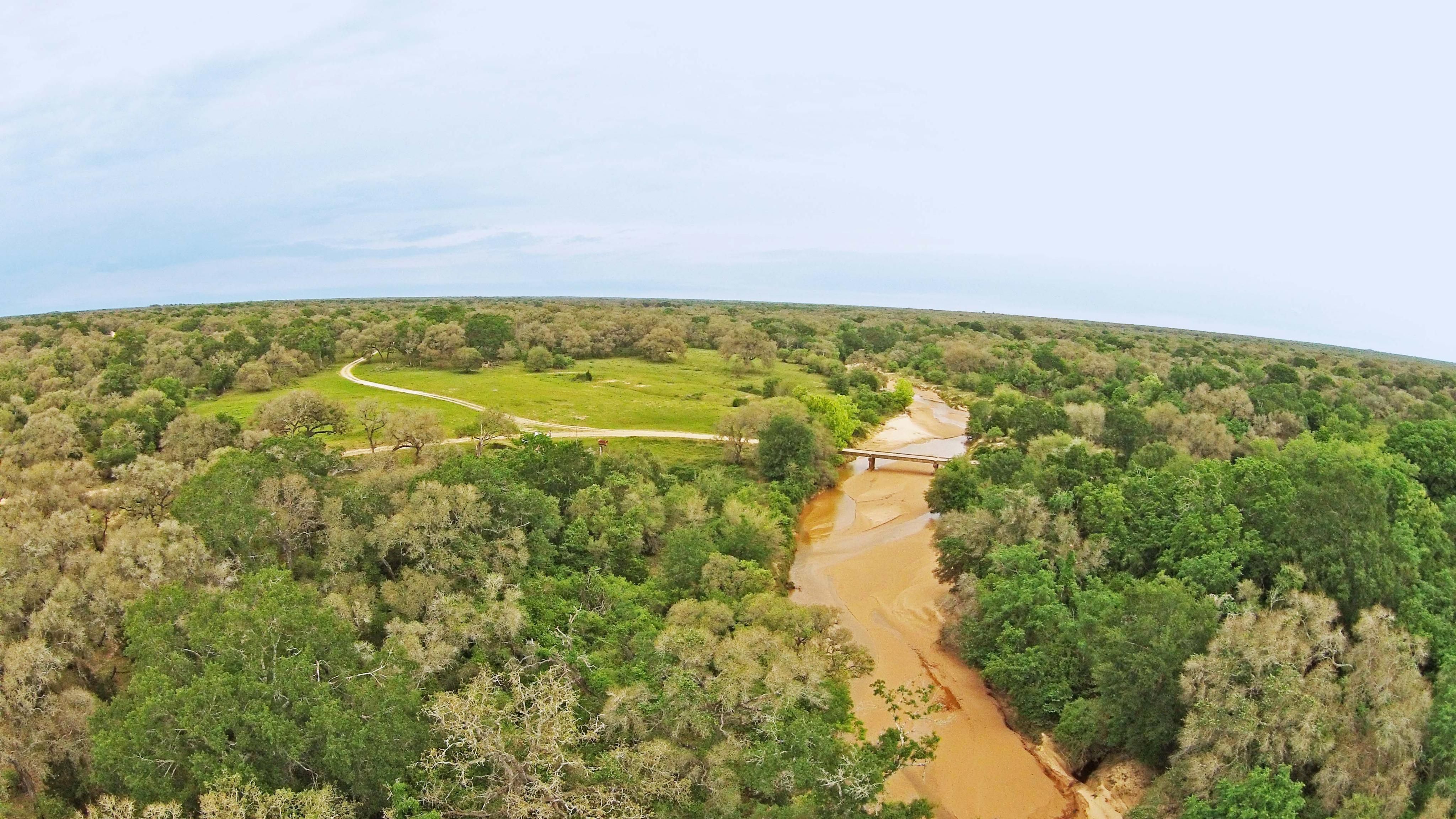 1,558 acres in Lavaca County, Texas