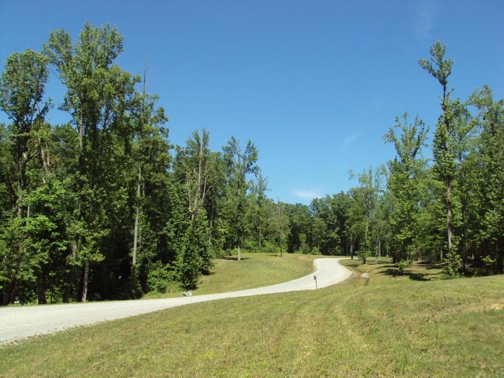 3.1 acres in Scott County, Tennessee